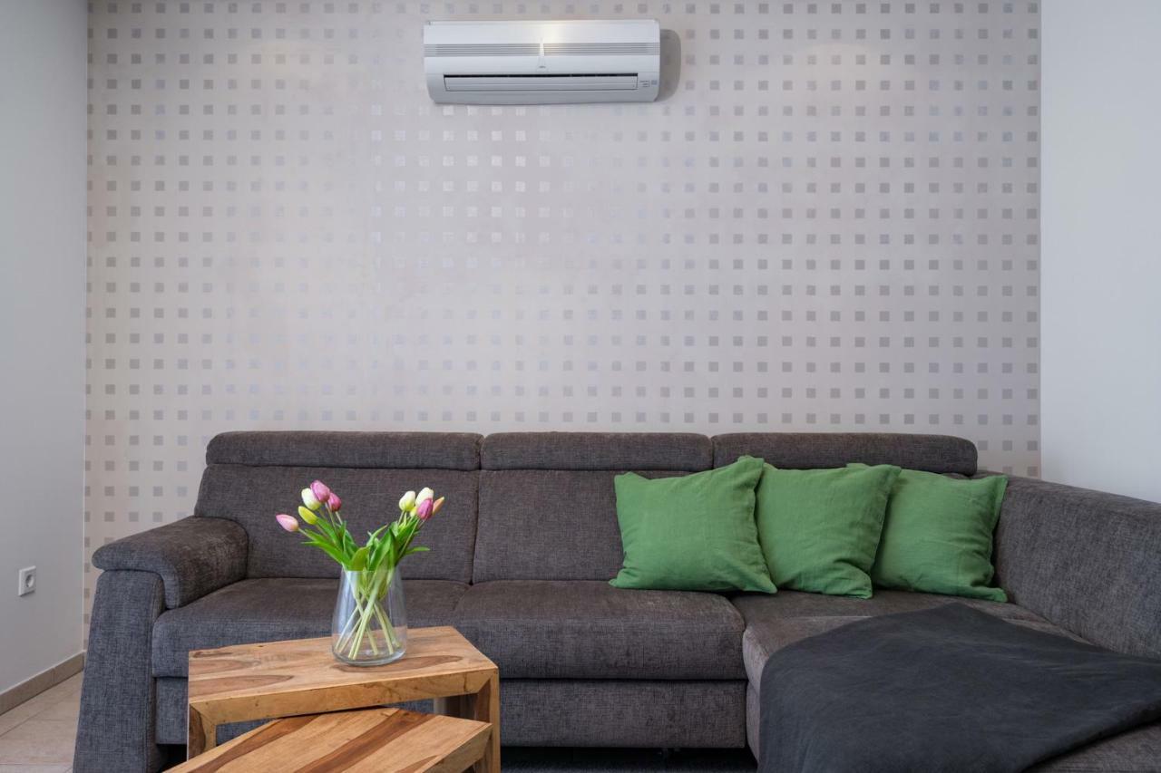 Apartments Biba Malinska Εξωτερικό φωτογραφία