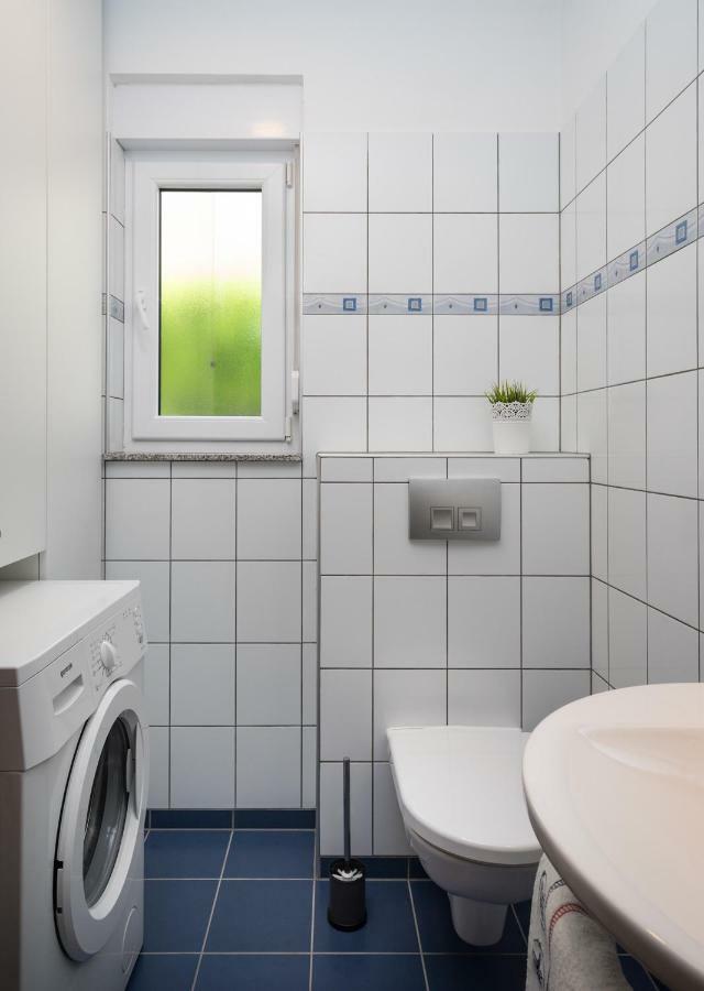 Apartments Biba Malinska Εξωτερικό φωτογραφία